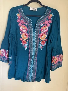 Savanna Jane Top Womens  Green Embroidered Floral V-Neck Casual Blouse Small - Picture 1 of 10
