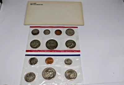 1981 US Mint Set with Original Packaging - Image 1 of 4
