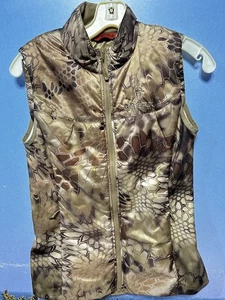 Kryptek Artemis Highlander Camo Vest Womens Size XS Hunting Outdoors - Picture 1 of 9