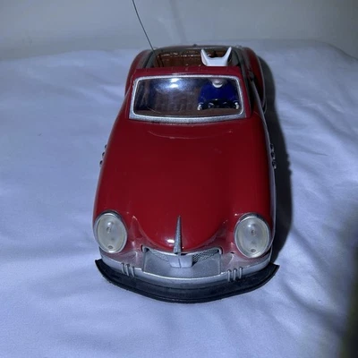 Radio Shack 1999 Stuart Little Remote Control Roadster Car No Remote - Image 1 of 4