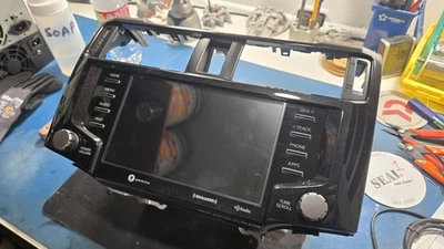 Unidad principal Toyota 4Runner 2024 86100-35639 Foto 1 de 2