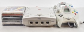 Sega Dreamcast W/2 Controllers , Memory Card & 8 Games Tested & Working (B0351G)