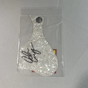 Alice Cooper - Protector de selección firmado - Con certificado de autenticidad - "Blanco"  - Imagen 1 de 7