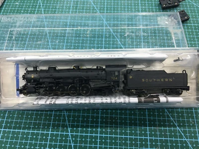 Bachmann N  USRA 4-8-2 Light Mountain Southern (*) - Image 1 of 4