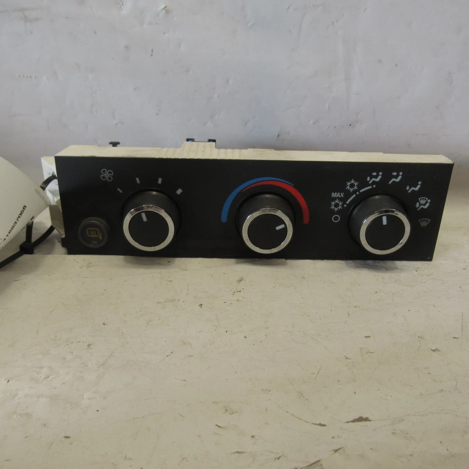 Chevrolet Express 3500 2010 2011 furgoneta calefacción aire acondicionado unidad de control de temperatura OEM Foto 1 de 4