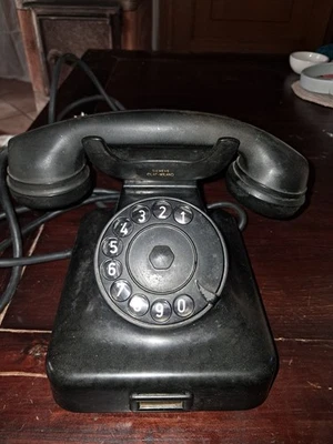 Telefono a Disco  in Bachelite Nera Siemens OLAP Milano  - Immagine 1 di 4