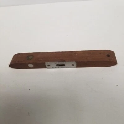 Vintage Stevens Newton Falls, Ohio Small Level, Carpentry, Woodworking - Image 1 of 4