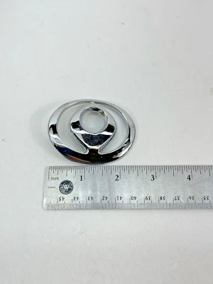 Mazda 626 1994-1997 emblema trasero insignia logotipo símbolo cromo OEM GA2M51741A! ¡PIN! Foto 1 de 4
