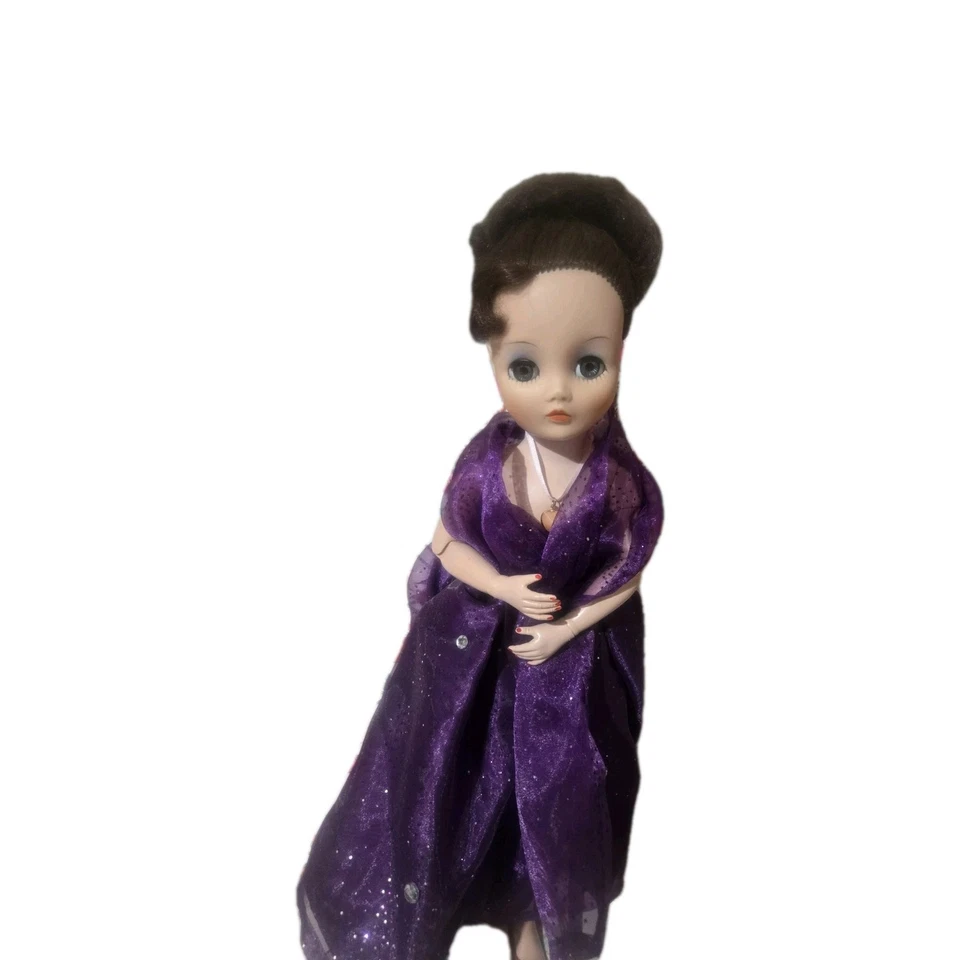 VTG Uneeda 2S DOLLIKIN 19" Fashion Doll Sleepy Eyes Fully Jointed 1950 Drk Hair - Image 1 of 4