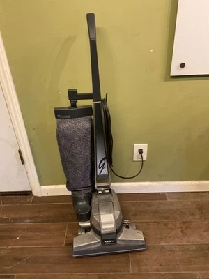 Aspirador de pó ensacado Kirby G4D com filtragem mágica mícron testada - Imagem 1 de 4