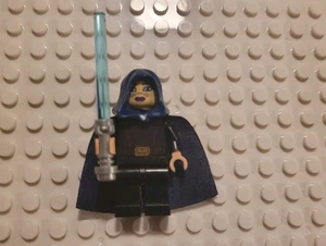 Lego Star Wars Minifigur Barriss Offee Top Zustand , Mit Lichtschwert, ORGINAL! - Bild 1 von 4