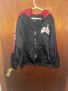 Nike Air Jordan Boys Black And Red Windbreaker Zip Up Jacket Size 8-10 Years - Picture 1 of 8