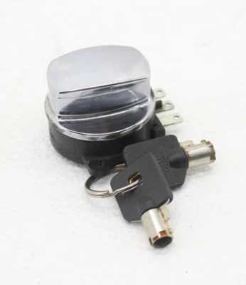 05-10 Harley Davidson Softail trava de ignição com chave - Imagem 1 de 4