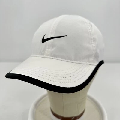 Gorra Nike Dri-Fit AeroBill Featherlight sombrero gancho y lazo con correa 679424-100 Foto 1 de 4