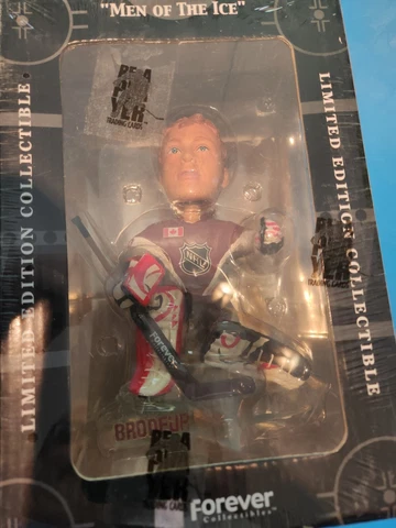 *RARE* 2002-03 BAP ALL-STAR MARTIN BRODEUR 'MEN OF THE ICE' BOBBLE HEAD SEALED Cover