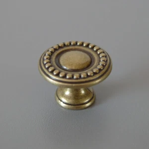 1 Stk. Vintage Möbelknopf Möbelknauf Möbelknöpfe Knopf Griff Pull Antik Türknopf - Bild 1 von 3