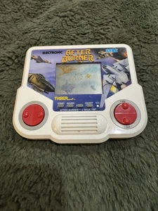 Tiger Electronics After Burner (1988) gioco elettronico portatile testato, funzionante - Foto 1 di 7