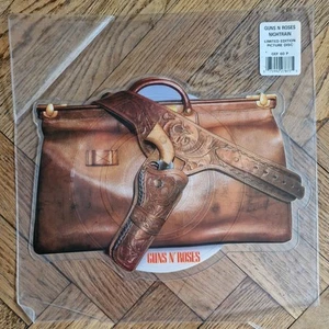Guns 'N Roses - Nightrain 7" Record Single VG+ Shaped Picture Disc - Picture 1 of 3
