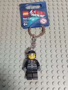 DER LEGO FILM BAD COP SCHLÜSSELANHÄNGER 850896!!!Produkt aus dem Ruhestand!!!Brandneu!!! - Bild 1 von 2