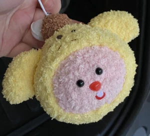 handmade crochet Pom Pom Purin Loopy Keychain - Picture 1 of 4