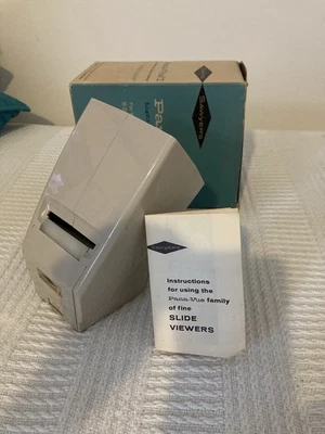 Pans-Vie I Lighted 2x2 Slide Viewer - Image 1 of 4