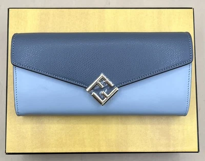 CARTERA CONTINENTAL FENTI FF DIAMANTES CON CADENA - AZUL CLARO (MVP031283) Foto 1 de 4