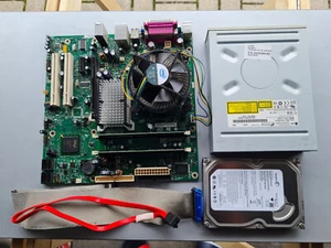Bundle Lotto Pc Intel Core 2 Duo + LGA775 + Ram 2GB + HDD 250GB +Masterizzatore - Foto 1 di 10