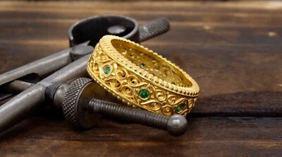 14k Gold Emerald Victorian Style Ring, Women's Wedding Band - Image 1 of 4