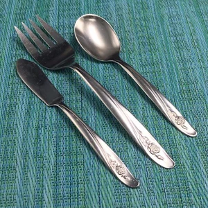 3 Oneida Custom ROSEANNE Acero Inoxidable SERVIR - Tenedor de Carne Cuchara de Azúcar Cuchillo de Mantequilla - Imagen 1 de 7