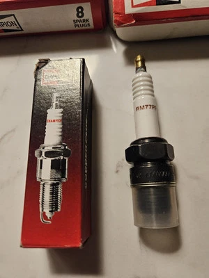  Champion Spark Plug RM77PP / 217 - Image 1 of 4