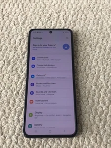 Samsung Galaxy Z Flip4 - 128 GB - Graphite (Unlocked) - Photo 1 sur 10