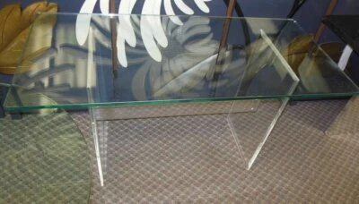 MESA DE ESCRITORIO CONSOLA LUCITE de aluminio de vidrio Mid Century Mod años 70 Hollywood Glam Foto 1 de 4