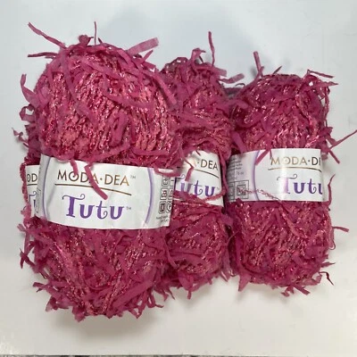 Moda Dea Tutu Fun Fur Eyelash Yarn Raspberry #3347 4 Skeins Discontinued - Image 1 of 4