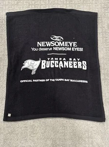 TAMPA BAY BUCCANEERS Bucs *NFL Football* 18” x 15” RALLY TOWEL *FREE SHIPPING - Picture 1 of 2