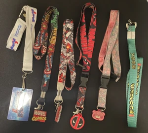 Lot of 7 Marvel/Random Lanyards with keychains/card Great condition - Picture 1 of 6