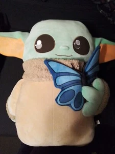 Star Wars Mandalorian Grogu The Child *24" Ginormous* Cuddle Plush + Butterfly  - Bild 1 von 4