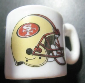 SAN FRANCISCO 49ERS NFL AMERICAN FOOTBALL TEAM LOGO OLD MINI MUG - Picture 1 of 3