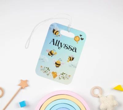 Etiqueta con nombre personalizada para niñas bolsa de pañales, tema abejorro niña bebé regalo Foto 1 de 2