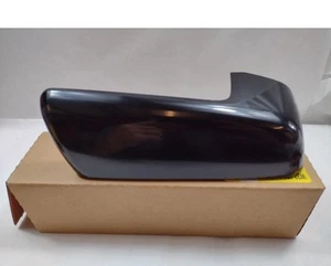2019-21 SILVERADO SIERRA PASSENGER SIDE UPPER MIRROR CAP COVER NEW 84732186 OEM - Picture 1 of 3