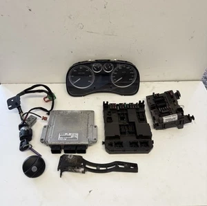 Kit centralina motore Peugeot 307 kit centralina accensione scatola fusibili 0281011081 - Foto 1 di 3