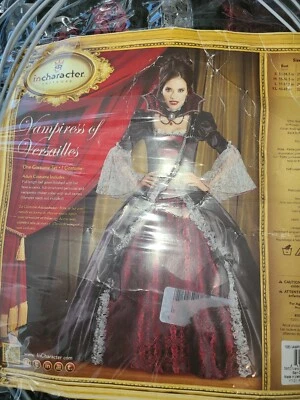 Disfraz de vampira de Versalles  Foto 1 de 4