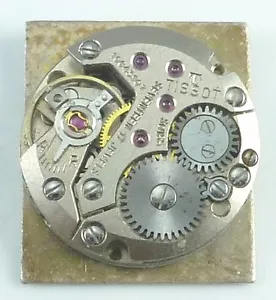 Vintage Tissot Mechanical Wristwatch Movement - Parts / Repair - Picture 1 of 4