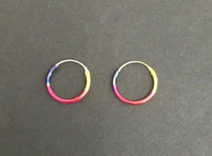 USA Seller Mini Sterling Silver 925 Earring Hoop 1 Pair 1.5cm Wide Rainbow - Picture 1 of 1