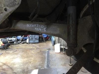 Porsche 924 S Rear Right Suspension Trailing Arm C/w. Hub & Spindle - O/S/R  RH  - Image 1 of 4
