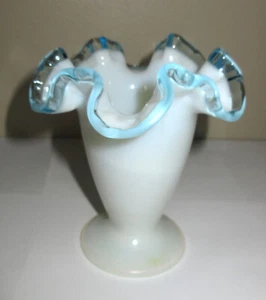 Vtg Fenton Glass Vase Ruffled Cone Aqua Crest Light Blue White Milk Glass 4.25" - Picture 1 of 5