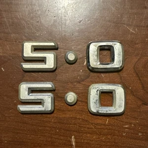 Ford F-150 1980-86 5.0 Emblem Badge Fender Set OEM Chrome  - Bild 1 von 2