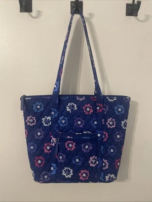 Bolso de Hombro Vera Bradley Villager en Patrón de Flores Ellie Muchos Bolsillos Foto 1 de 4