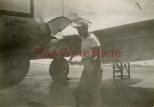 *WWII photo- 463rd Bomb Group- B 17 Bomber plane w/ BATTLE DAMAGE - FLAK* - Picture 1 of 3