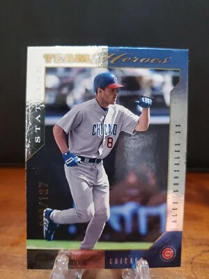 2002 Donruss Alex Gonzalez 26/127 Team Heroes Cubs - Image 1 of 3