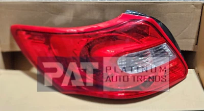 正品 铃木 KIZASHI 2010 - 2013 尾灯 LH=驱动侧,35670-57L00 — 第 1/2 张图片